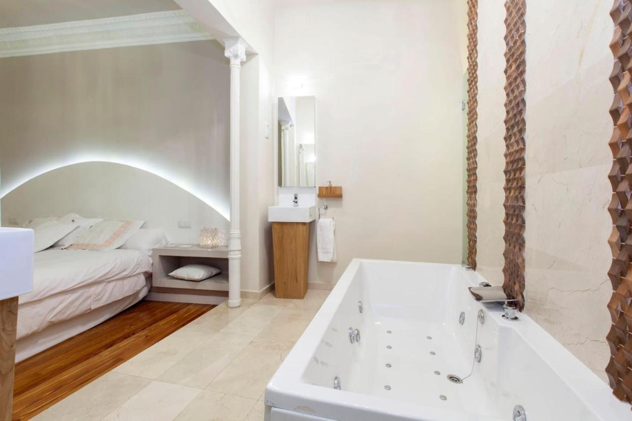 Charming Gran Via Luna Apartment